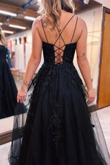 Black A-Line Tulle Long Prom Dress with Lace