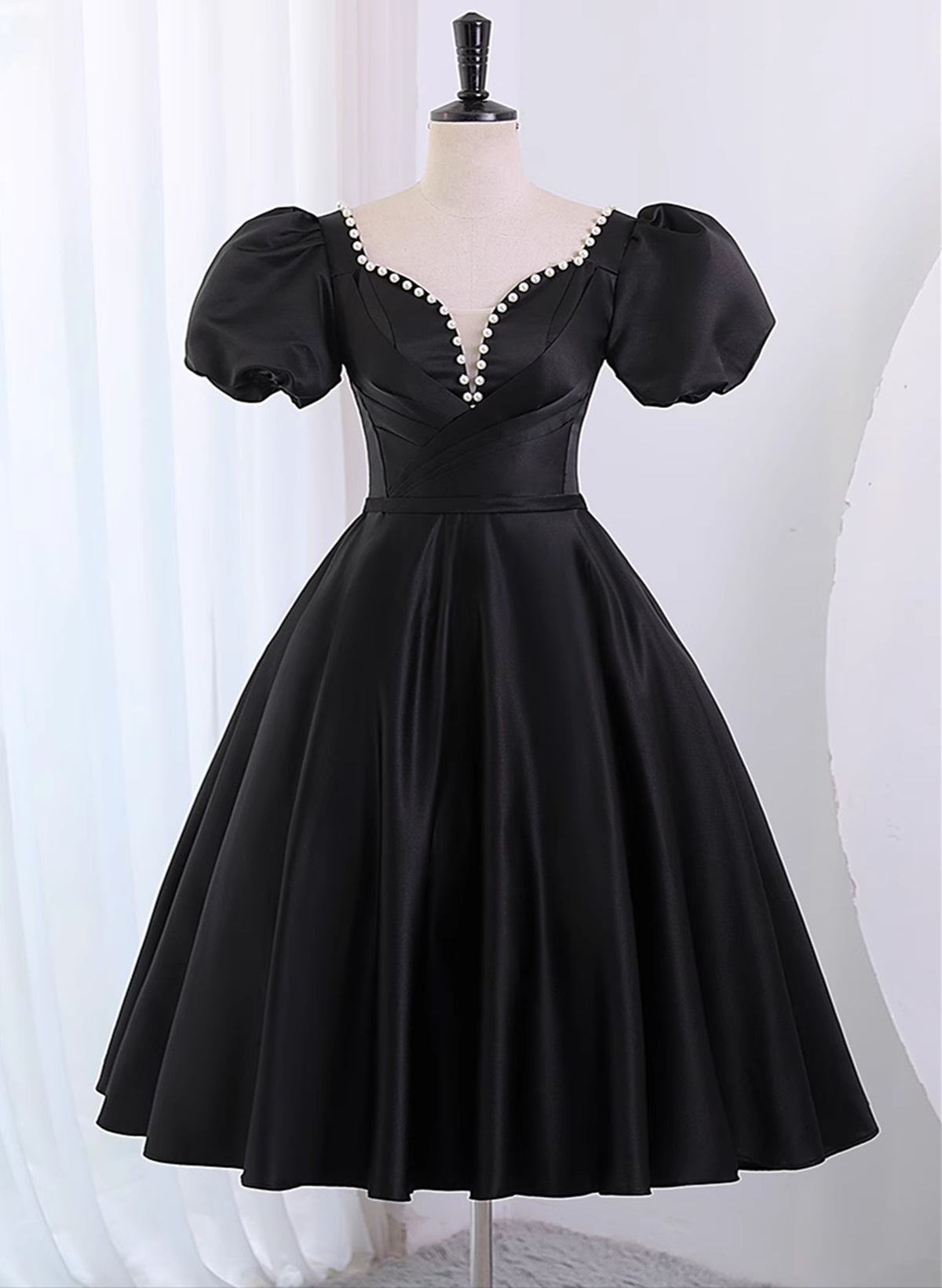 Black Satin Short Sleeves Knee Length Party Dress Outfits For Girls, Black Homecoming Dress