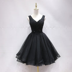 Black Tulle V Back Beaded Knee Length Homecoming Dress Outfits For Girls, Black Short Party Dress