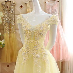 Light Yellow Tulle Cap Sleeves with Lace Applique Prom Dress Outfits For Girls, Yellow Long Evening Dress