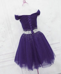 Purple Off Shoulder Knee Length Beaded Tulle Homecoming Dress Outfits For Girls, Sweetheart Short Prom Dress