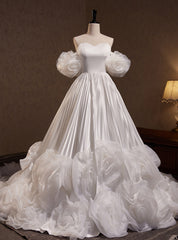 White Satin Sweetheart Pleats Wedding Dress