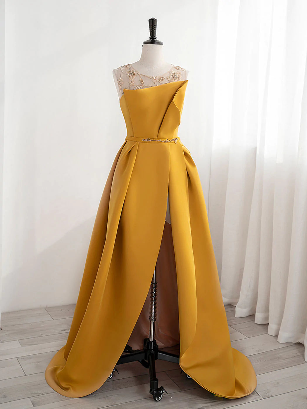 Yellow Satin Beaded Long Prom Dress Outfits For Women with Leg Slit, Yellow A-line Party Dress