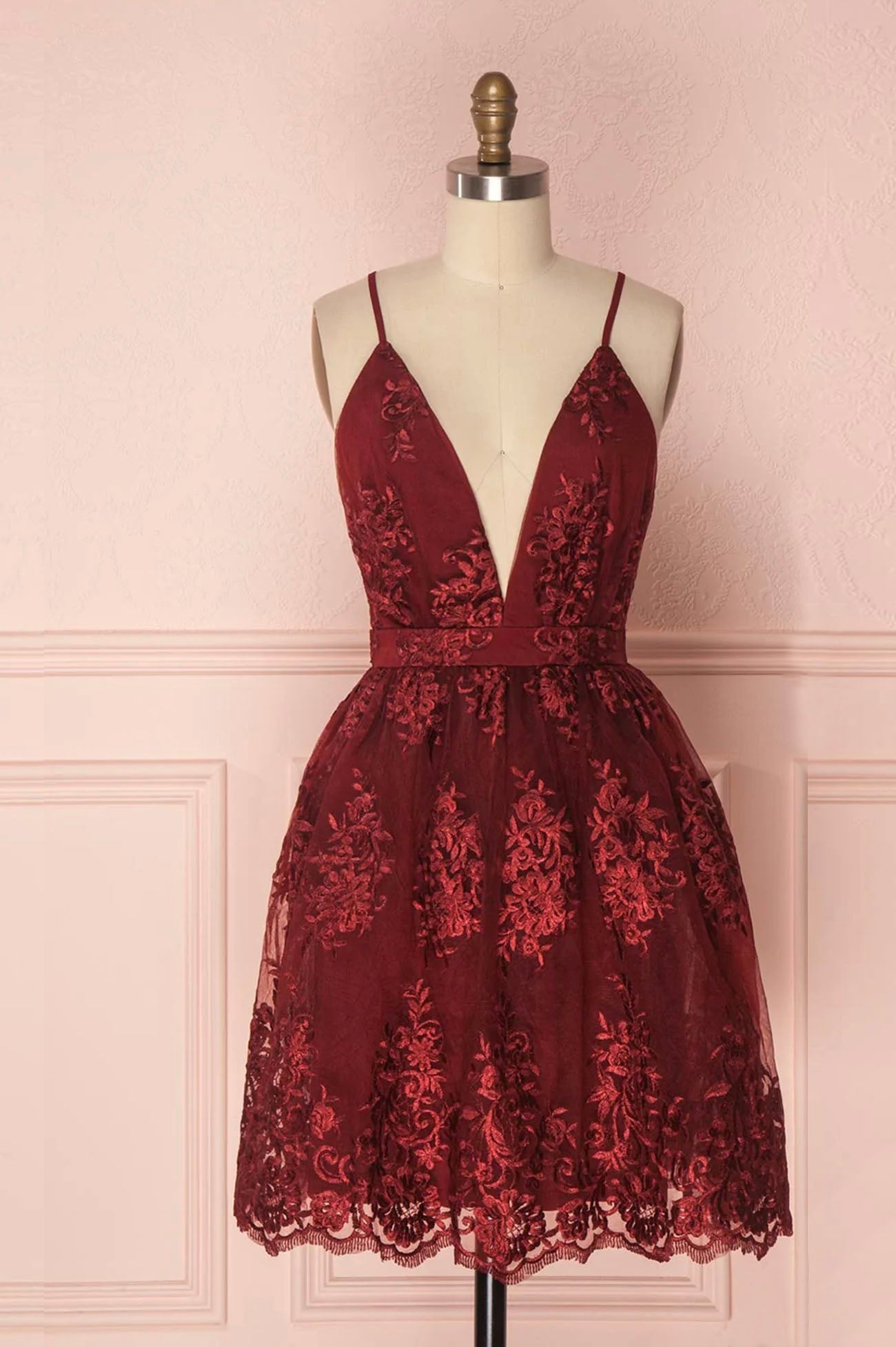 Homecoming Dress Short Tight, Burgundy V-Neck Lace Short Backless Prom Dress, Cute Lace Party Dress