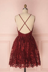 Homecoming Dresses Short Tight, Burgundy V-Neck Lace Short Backless Prom Dress, Cute Lace Party Dress