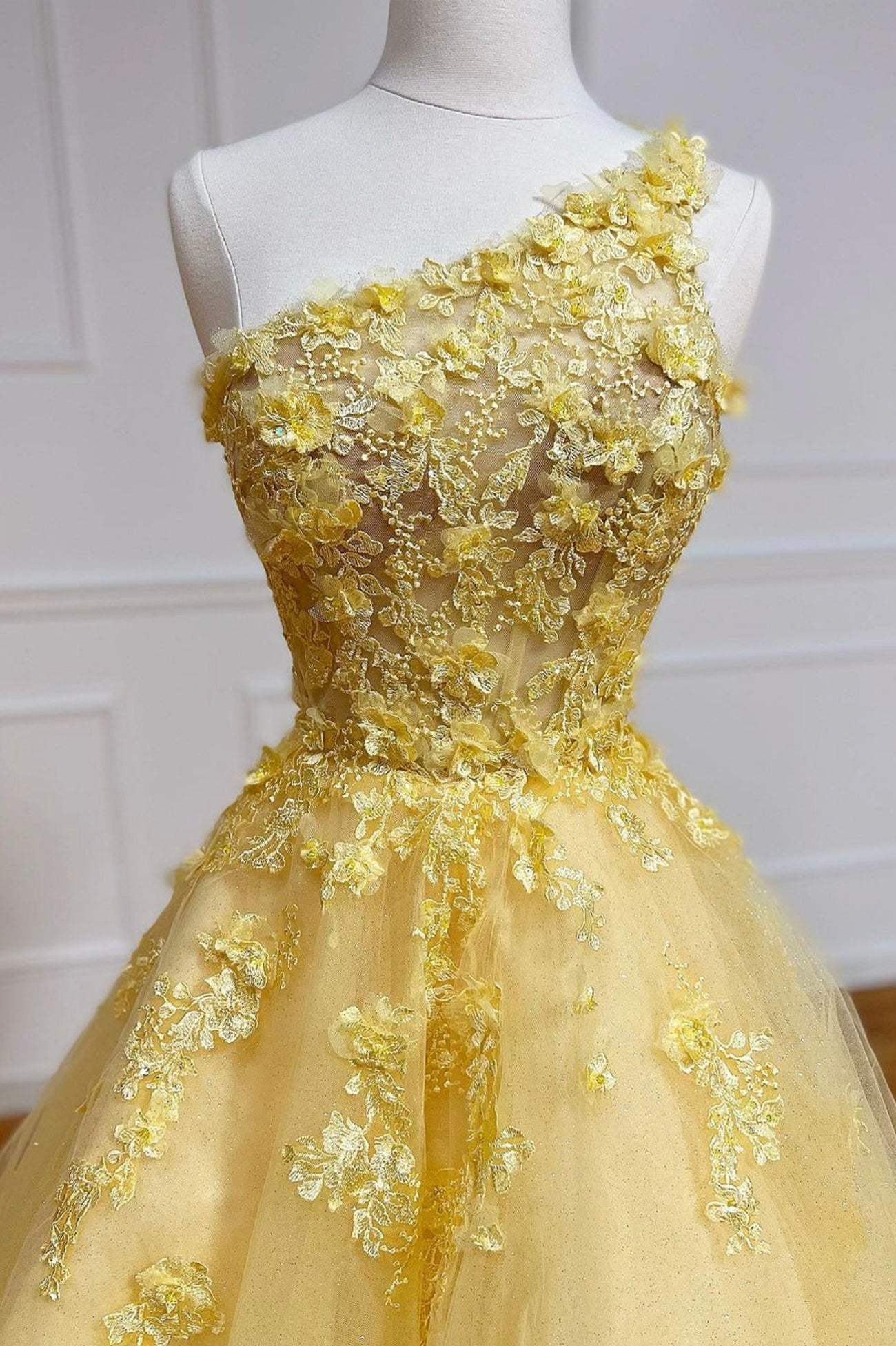 Prom Dresses With Sleeve, Yellow Lace One Shoulder Evening Dress, A-Line Tulle Long Prom Dress