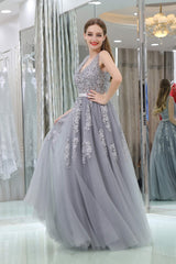 Formal Dresses Long Elegant, A-Line V-neck Floor-Length Tulle Appliqued Long Prom Dresses
