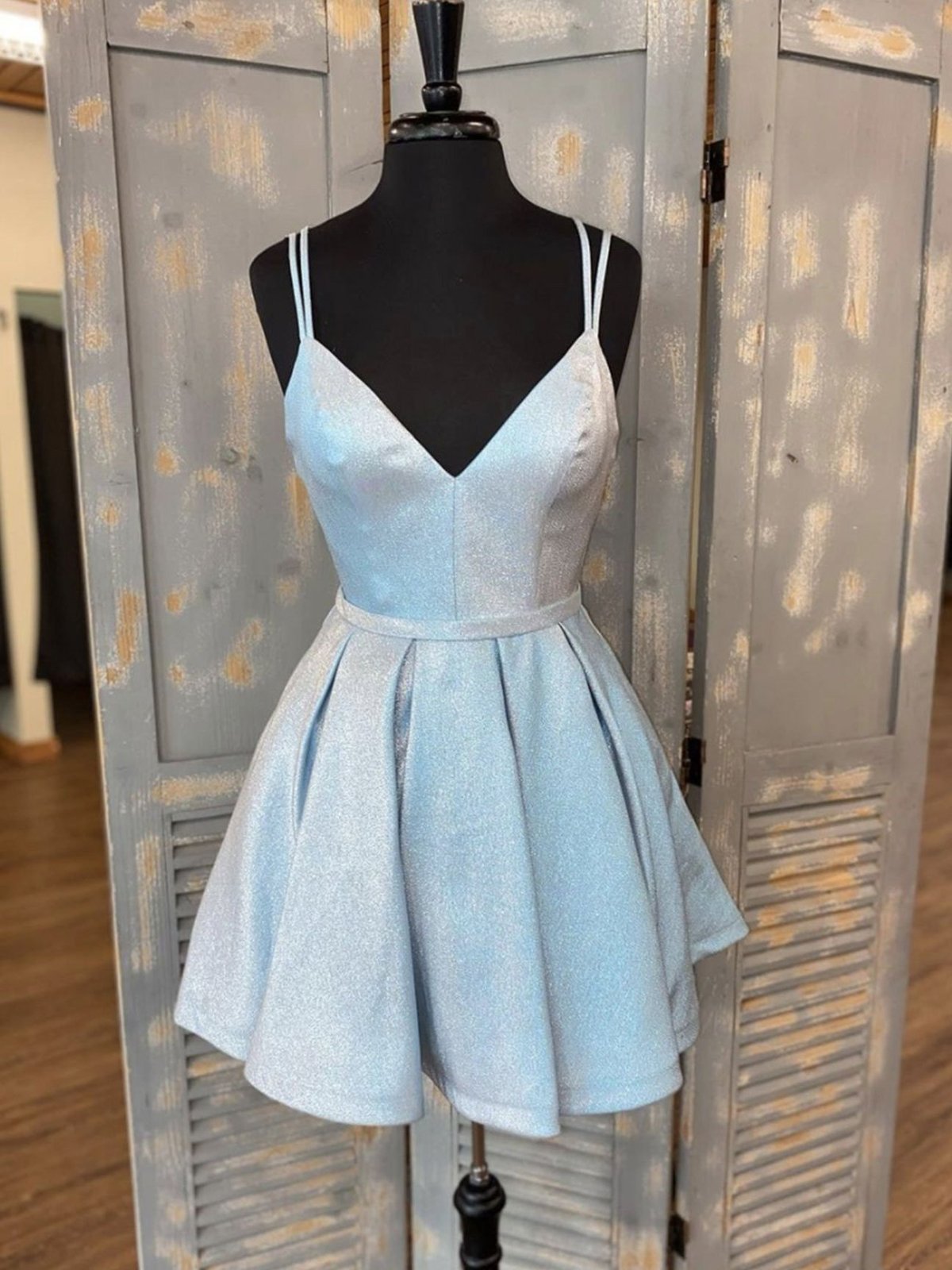 Party Dresses Online Shopping, A Line V Neck Short Light Blue Prom Dresses, Short V Neck Light Blue Formal Homecoming Dresses