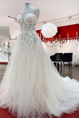 Wedding Dress Websites, Beautiful Long A-line Strapless Tulle Ivory Wedding Dress with Appliques Lace