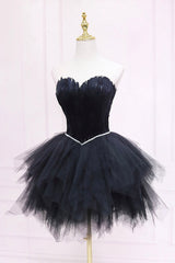 Homecomming Dresses Vintage, Black Tulle Short Prom Dress with Feather, A-Line Sweetheart Neckline Party Dress