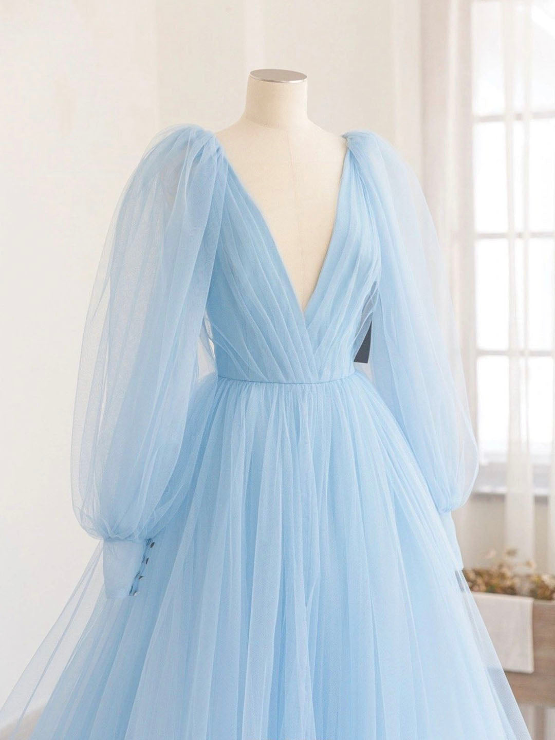Evening Dresses Simple, Blue V-Neck Tulle Long Prom Dress, A-Line Long Sleeve Evening Dress