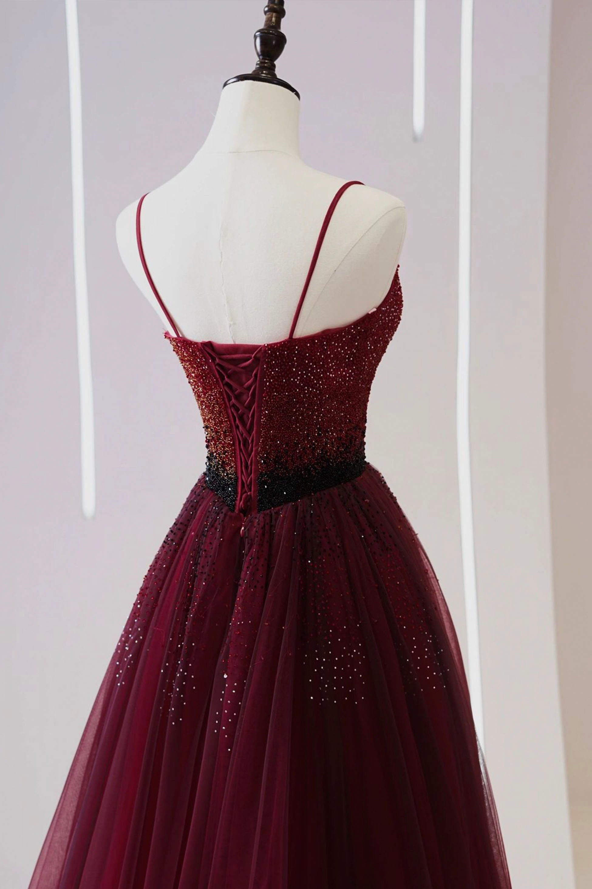 Prom Dresses 2024 Fashion Outfit, Burgundy Tulle Long Prom Dress with Beaded, Spaghetti Straps Evening Dress