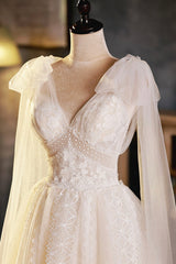 Prom Dress Elegent, Champagne V-Neck Lace Short Prom Dress, Lovely A-Line Evening Party Dress