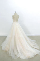 Wedding Dress With Sleeve, Eye-catching Appliques Tulle A-line Wedding Dress