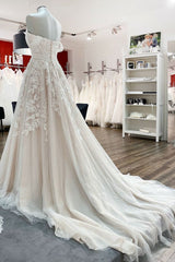 Wedding Dresses Shoulder, Gorgeous Long A-line Off-the-shoulder Tulle Lace Appliques Wedding Dress