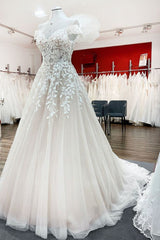 Wedding Dresses Sleeve Lace, Gorgeous Long A-line Off-the-shoulder Tulle Lace Ruffles Wedding Dress