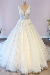 Weddings Dresses Lace Sleeves, Gorgeous Long A-Line Tulle Wedding Dress With Appliques Lace