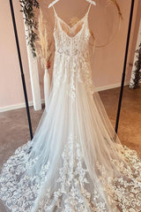 Wedding Dress For Big Bust, Long A-Line Spaghetti Straps Sweetheart Appliques Lace Tulle Wedding Dress