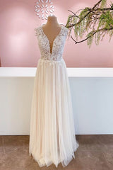 Wedding Dress Tulle Lace, Long A-Line Sweetheart Tulle Backless Wedding Dress With Floral Lace