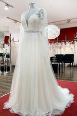 Wedding Dress Classy, Long A-line Sweetheart Tulle Beadings Lace Appliques Wedding Dresses With Sleeves