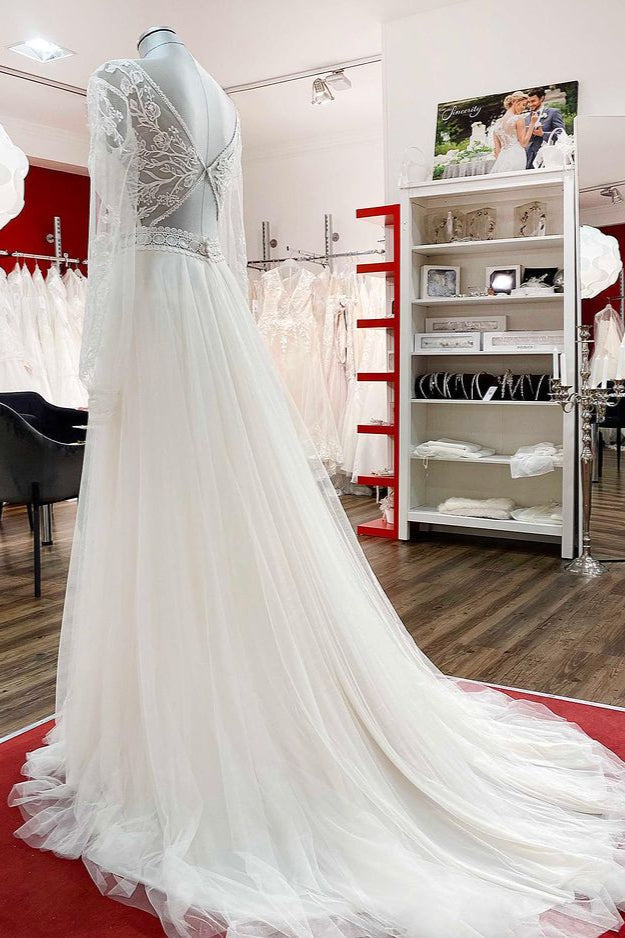 Wedding Dresses Classy, Long A-line Sweetheart Tulle Beadings Lace Appliques Wedding Dresses With Sleeves