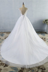 Wedding Dressed Beach, Strapless Lace Appliques Ball Gown Wedding Dresses Sleeveless Bridal Gowns with Sweep Train