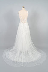 Wedding Dressing Gowns, V-neck Appliques Tulle A-line Wedding Dress
