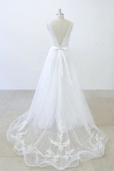 Wedding Dress Elegent, V-neck Ruffle Applqiues Tulle A-line Wedding Dress